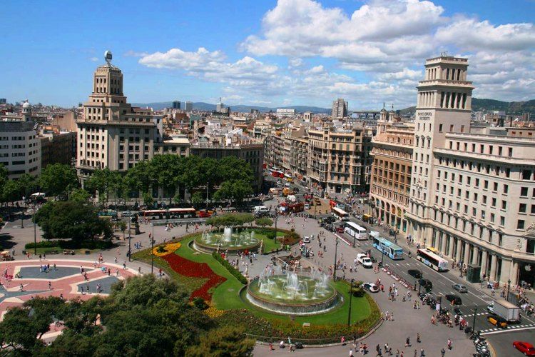 Shopping Map of Passeig de Gràcia in Barcelona, Catalunya, Spain