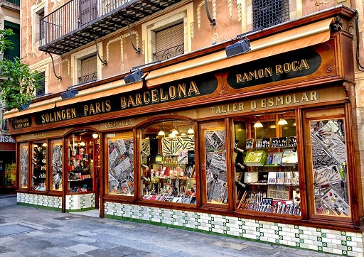 oldest shops in Barcelona- ganiveteria Roca